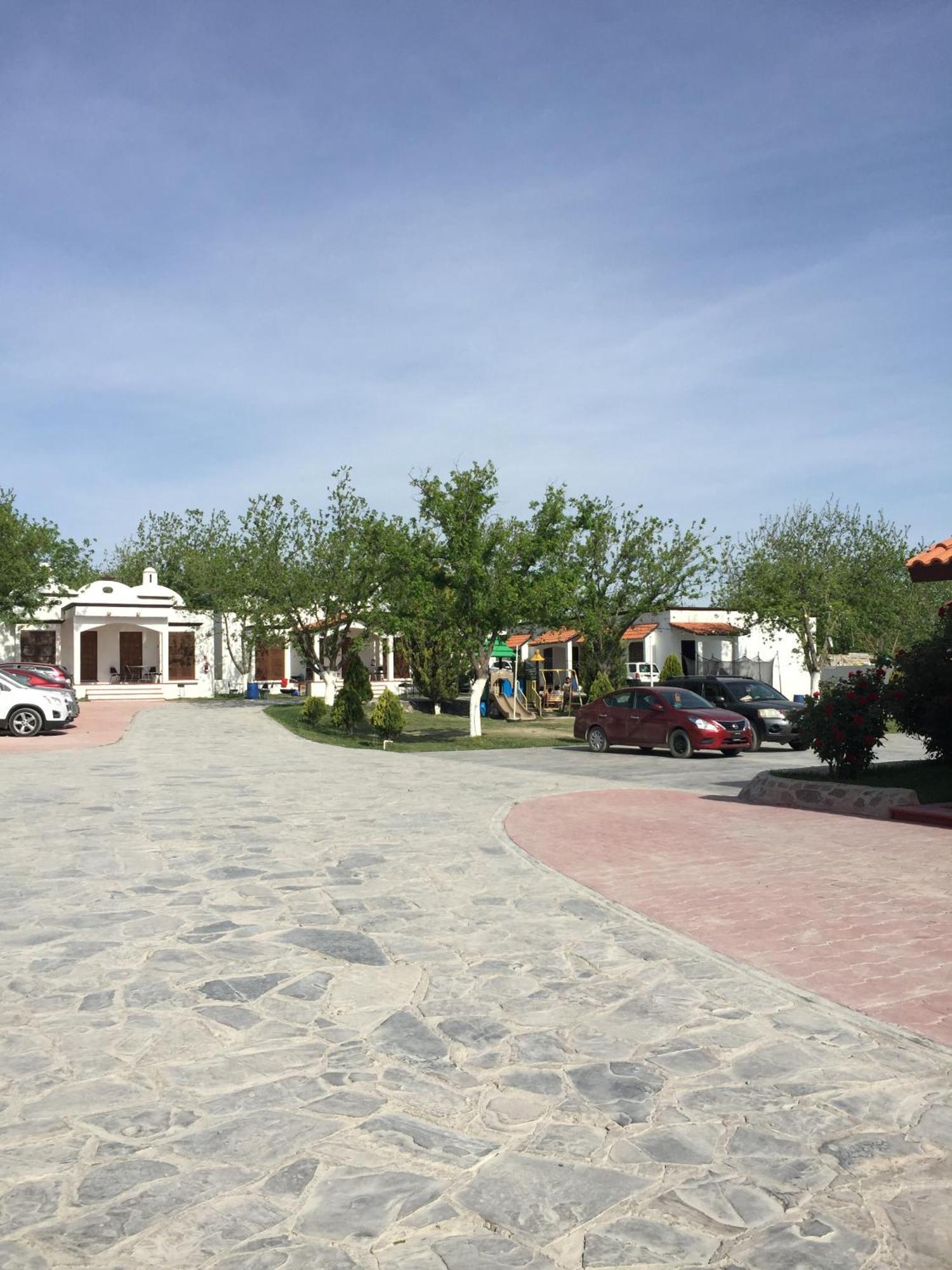 La Ilusion Hotel Campestre Y Balneario Parras de la Fuente Exterior foto