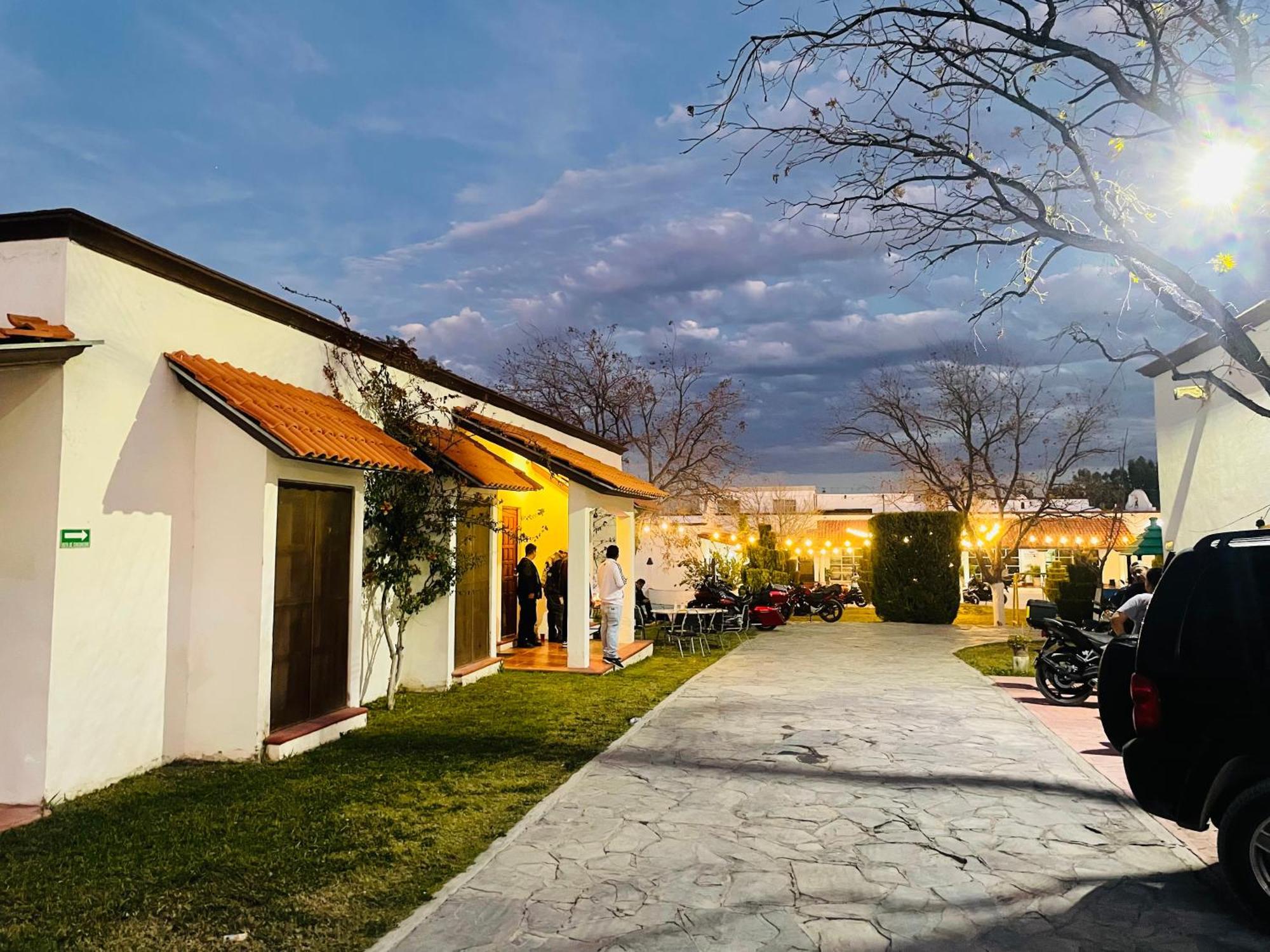 La Ilusion Hotel Campestre Y Balneario Parras de la Fuente Exterior foto